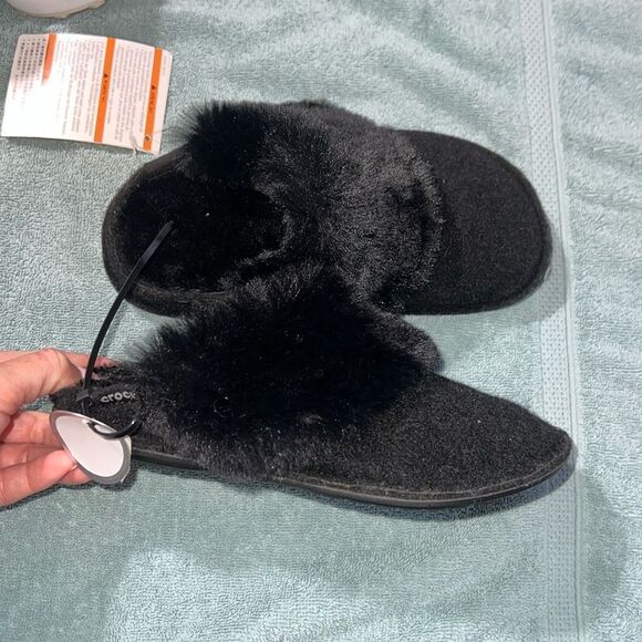 Crocs  - Picture 1 of 3